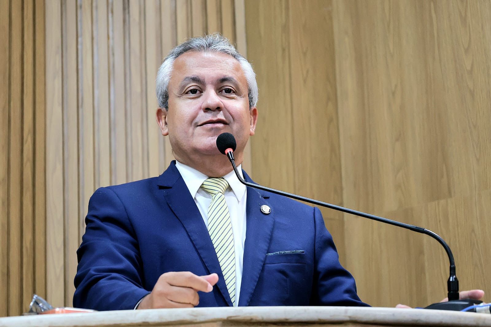 Entre filiações e promessas, o desafio real segue sendo a participação feminina na política