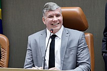 Cristiano Cavalcante: “Presidir a Alese é desejo natural de qualquer deputado”