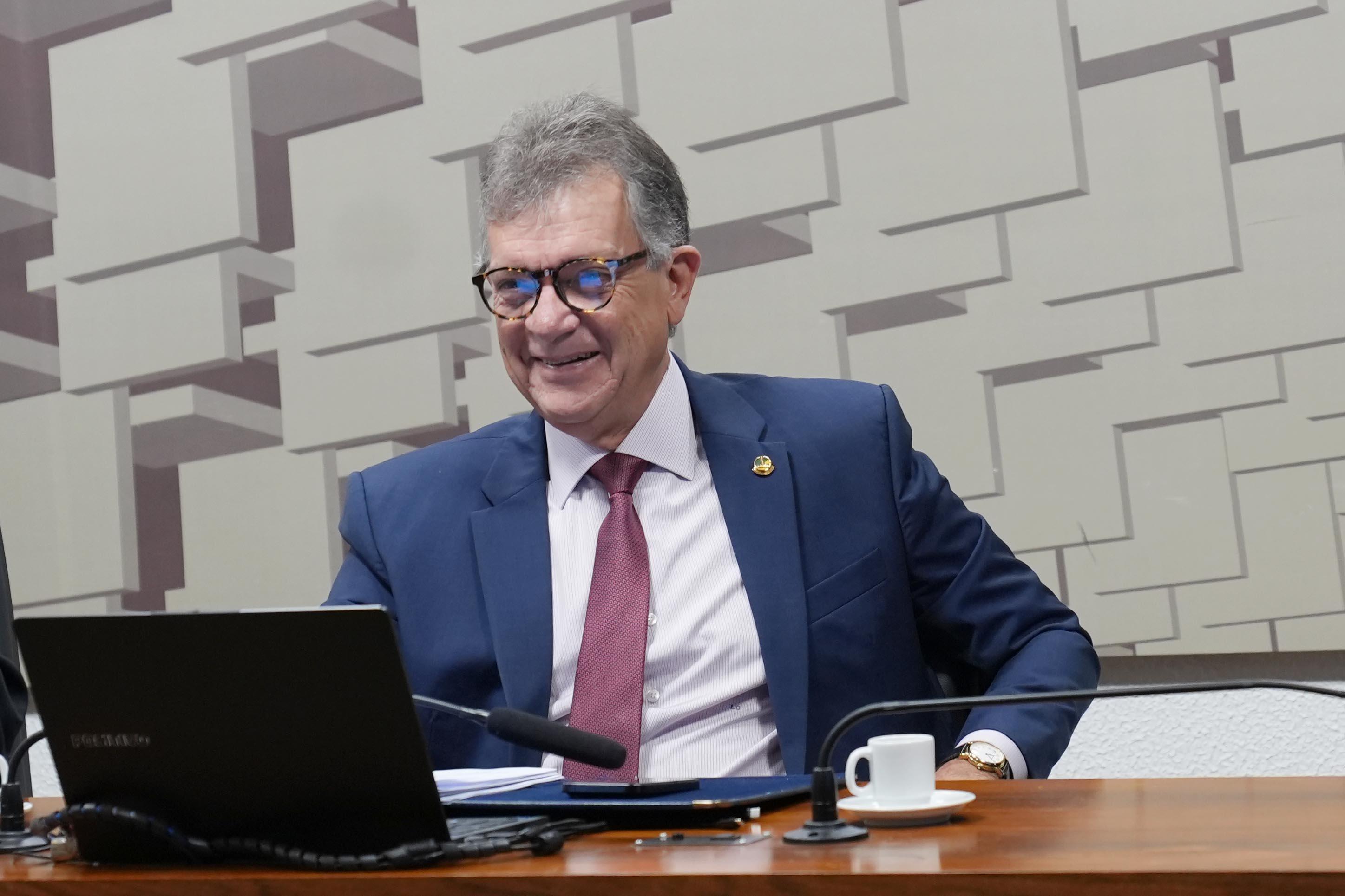 Boa atitude: Laércio Oliveira apoia e vota em Projeto de Lei que destina mais recursos e garantias para Lares de Idosos