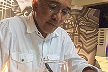 Mergulho, Luiz Eduardo Oliveira e o delicado território da memória