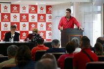 Marcio Macedo participa de reunião do PT e defende jornada de atos 