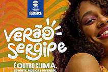 Atrás do trio elétrico