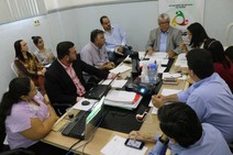 Almeida adianta R$ 5 milhões e servidores do Cirurgia devem voltar ao trabalho