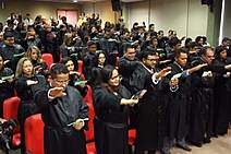 A beca. Sim, ela tem história e importância