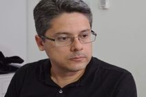 Mirando ano de muitos projetos, Alessandro Vieira trabalha para ficar na CCJ