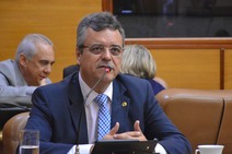 Luciano Pimentel propõe Sessão Especial pelo Dia do Maçom