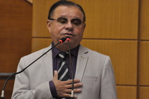 Gilmar cobra do governo solução para os reformados