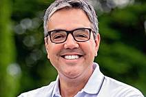 "É uma honra, mas ainda não decidi", diz Sérgio Reis sobre possível pré-candidatura 