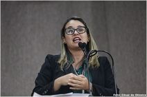 Kitty Lima denuncia venda de carne de cachorro em Sergipe