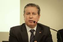 Henri Clay critica reforma trabalhista e diz que Temer é um “vampirão cruel”