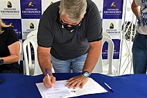 Santana do São Francisco lança programa de matrículas com incentivo financeiro