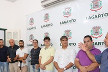 Prefeito autoriza mais 700 mil reais em obras com recursos próprios