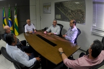 Edvaldo busca parcerias para viabilizar Réveillon