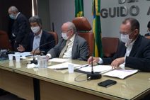 Projeto que prevê multa para quem não usar máscara é aprovado 