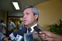 Elber quer celeridade nas investigações da Operação Babel