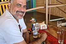 Engana-se quem acha que pode destruir ideias e ideais