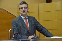 Deputado comemora lei sancionada pelo governador