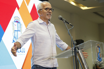 Edvaldo anuncia R$ 300 milhões em obras para 2018