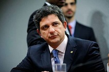 Na Entrevista Domingueira, saiba como está o plano de Rogério Carvalho chegar ao Senado 