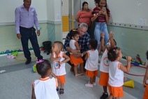 Prefeito Padre Inaldo visita Creche Cido Capunga 