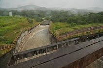 Governo do Estado monitora barragem do rio Poxim 