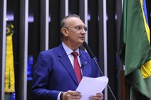 Fábio Henrique aponta falta de preço justo para justificar obras paradas 