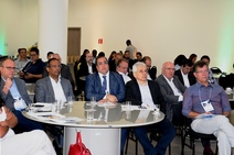 Em Fórum sobre o tema, Laércio garante trabalhar por preço justo para o gás 