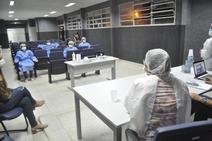 Deputada visita Hospital de Glória para apurar denúncias