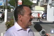 Assista: com salários atrasados, servidores do Cirurgia prometem greve 
