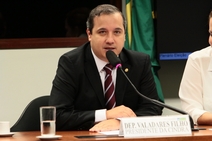 “Belivaldo e a calamidade financeira. Por que isso não foi dito durante a campanha?” questiona Valadares Filho