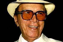 Malandro que é malandro se casa com a viúva!