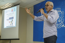 Edvaldo lança matrícula online das escolas de Aracaju