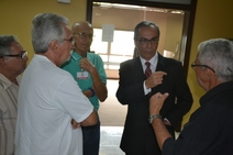 Ex-vereadores tentam manter aposentadoria