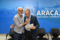 Prefeito encaminha projetos que aumentam isenções do IPTU 