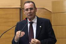 Zezinho Sobral convida presidente do Banese para apresentar estudos sobre mercado de ações