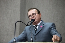 Dr. Gonzaga chama o governador para visitar o HUSE