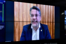 Senado aprova PEC que transforma Fundeb em política pública permanente