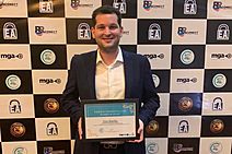 Neto Batalha ganha prêmio de vereador com maior atuação em 2021