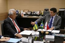 JB pede verba para barragens, abastecimento e Canal de Xingó