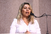 Lucimara Passos deixa o PC do B e entrega a direção do diretório municipal