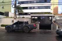 MP/SE e polícia cumprem mandado de busca e apreensão no Hospital Cirurgia 