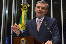 Eduardo Amorim continua presidente do PSDB Sergipe