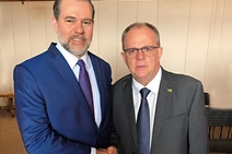 Governadores discutem judicialização na saúde com presidente do STF