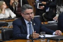 Alessandro Vieira discutirá irregularidades nos Fundos de Pensão