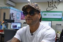 Prefeita de Capela e marido promovem barraco contra cantor Tony Salles