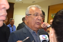 JB confirma que disputa o Senado