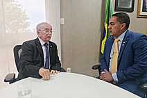 Deputado de Rondônia visita Alese para conhecer projetos da Casa