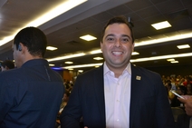 Prefeito recorre para não atrasar salários