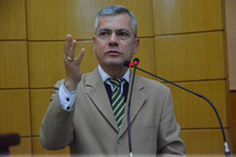 Iran critica Bolsonaro por desrespeito à memória de Paulo Freire