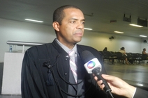 Associação diz que OAB \"imputou falsamente\"  contra promotor